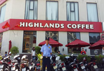 Bảo vệ cửa hàngHighlands Coffee