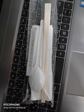 Đũa khăn giấy muỗng nhựa dùng 1 lần