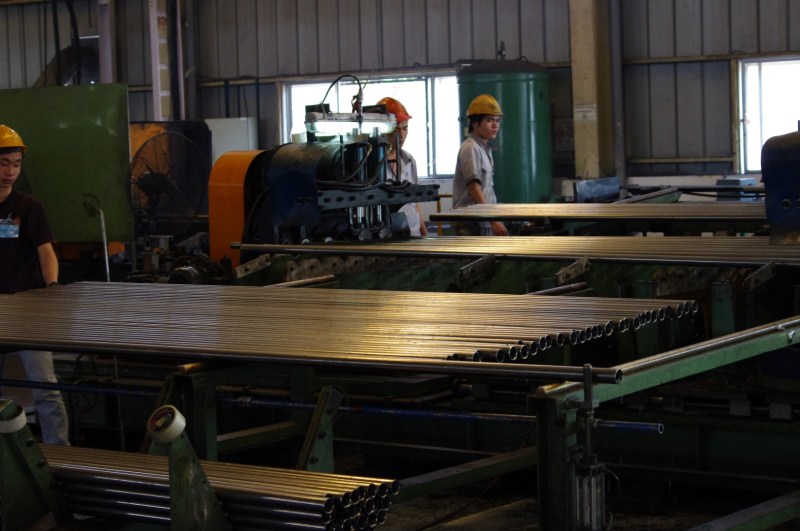 Nhà máy sản xuất thép ống - Công Ty TNHH Việt Nam Mayer