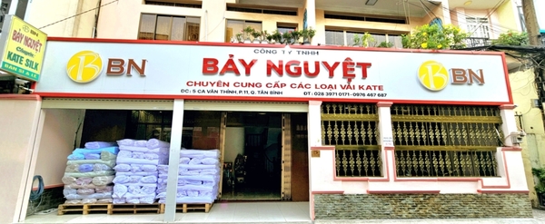 Kho hàng Bảy Nguyệt