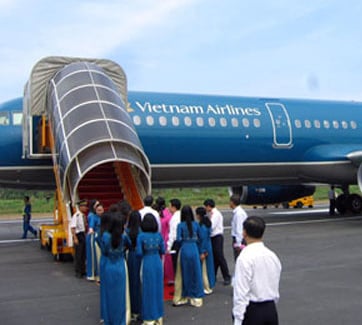 Vé Vietnam Airlines đi Hà Nội dịp Tết - Du Lịch Việt - Công Ty Cổ Phần Truyền Thông Du Lịch Việt