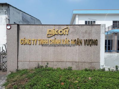 Biển quảng cáo chữ nổi inox