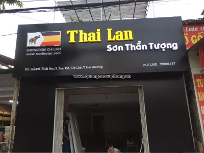 Thi công chuỗi biển quảng cáo