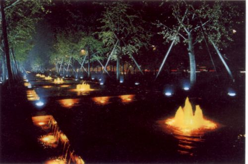 Đèn chiếu sáng nghệ thuật lễ hội - Thiên Minh - Công Ty TNHH Sản Xuất Thương Mại Và Xây Dựng Thiên Minh