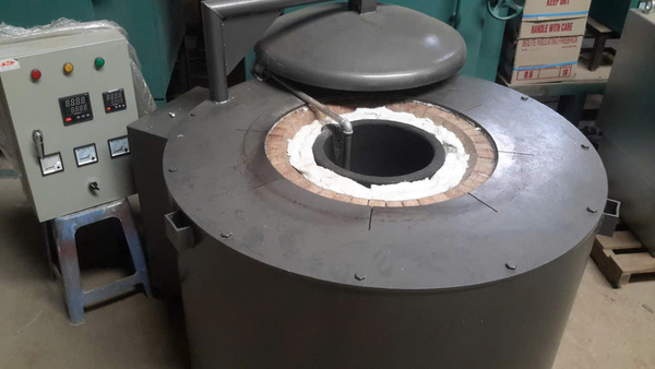Lò nấu nhôm Xí nghiệp Quang điện 23 - Lò Nung Khắc Nguyễn - Công Ty TNHH Sản Xuất Thương Mại Khắc Nguyễn