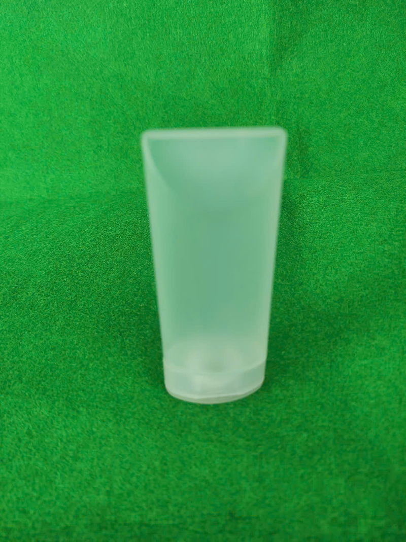 Gia công chai nhựa mỹ phẩm