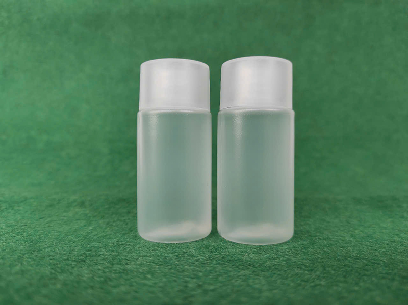 Gia công chai nhựa mỹ phẩm