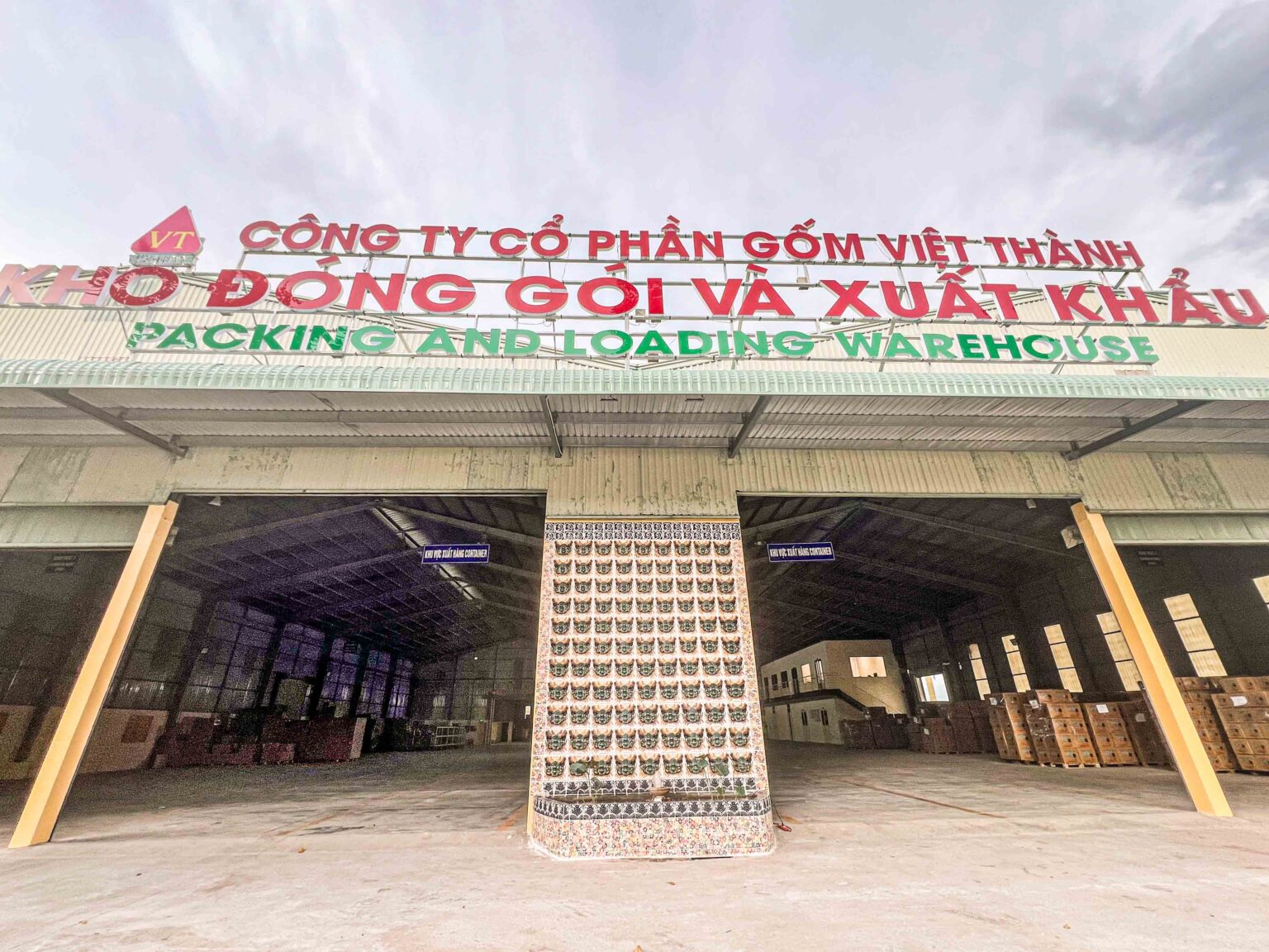 Hình ảnh công ty Gốm Việt Thành