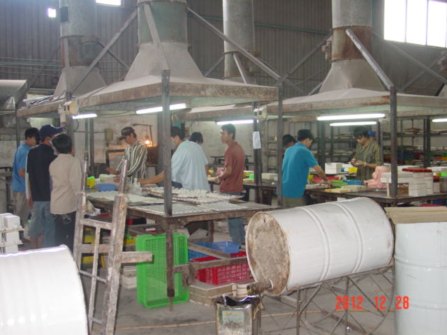 Đổ khuôn
