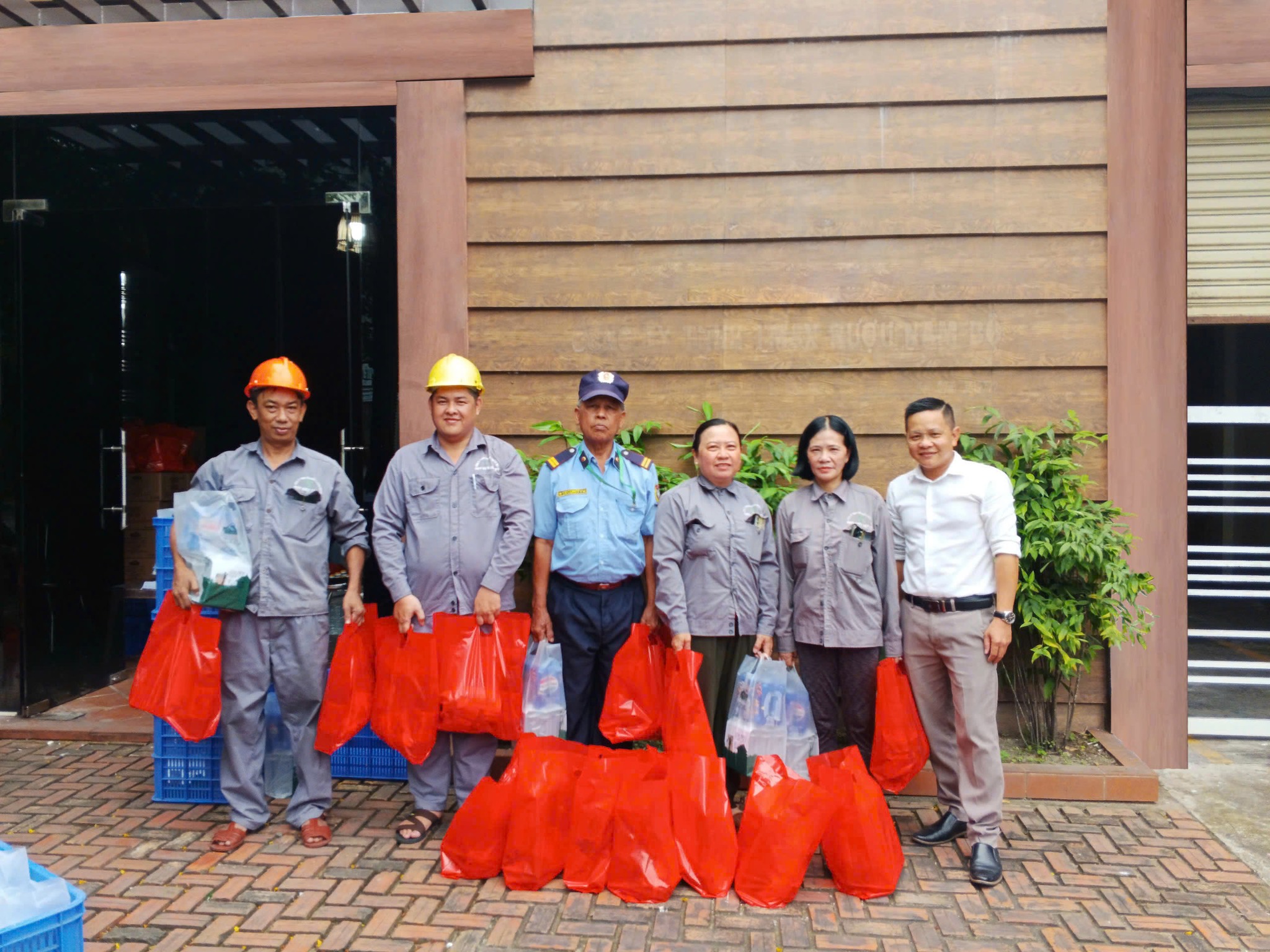 Hình ảnh công ty Huy Việt - Tây Đô