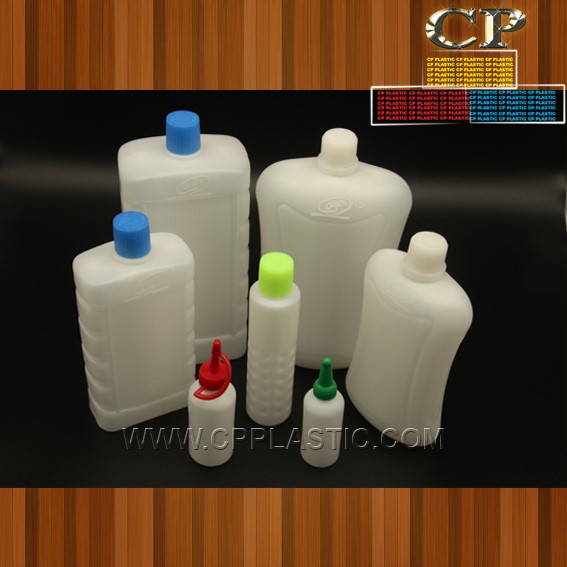 Can nhựa đựng nước rửa móng tay - Nhựa Cường Phát - Công Ty TNHH Sản Xuất Thương Mại Nhựa Cường Phát Long An - Chi Nhánh tại HCM