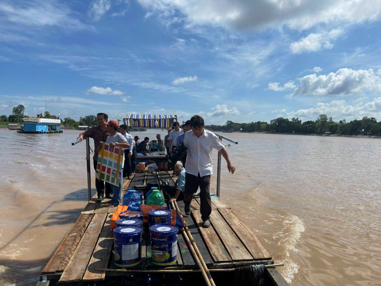 Sơn NaCo - Sơn Naco - Công Ty TNHH Sản Xuất Và Thương Mại Na Co