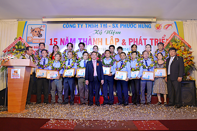 Hình ảnh công ty phân bón Phước Hưng - Phân Bón Phước Hưng - Công Ty TNHH Thương Mại - Sản Xuất Phước Hưng