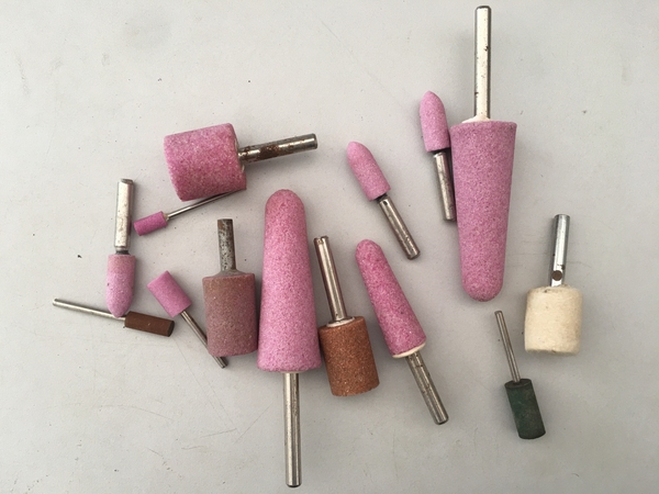 Đá mài sửa khuôn - VINHQUI ABRASIVES CO., LTD - Công Ty TNHH Thương Mại Sản Xuất Vĩnh Quí