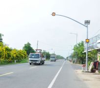 Trụ đèn tín hiệu giao thông - Công Ty TNHH Xây Lắp Điện Quang Huy