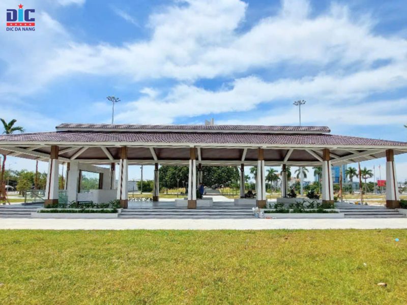 Nhà nghỉ chân tại tượng đài 2/9 Đà Nẵng