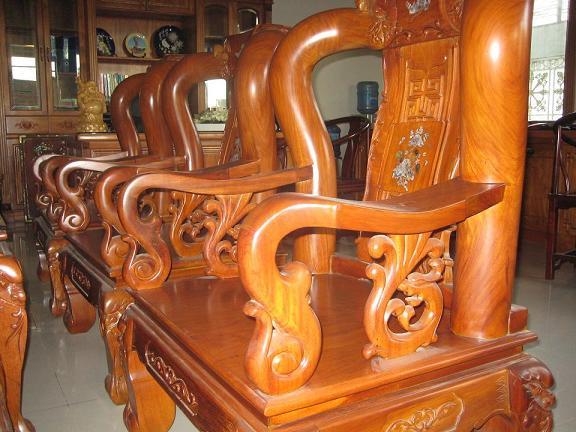 Ghế điêu khắc từ gỗ - Công Ty TNHH Na-Khon
