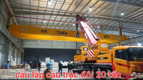 Cẩu lắp cầu trục đôi 20 tấn - Cầu Trục Và Cổng Trục Quảng Liên - Công Ty TNHH Cầu Trục Thang Máy Quảng Liên