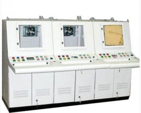 Tủ bàn điều khiển