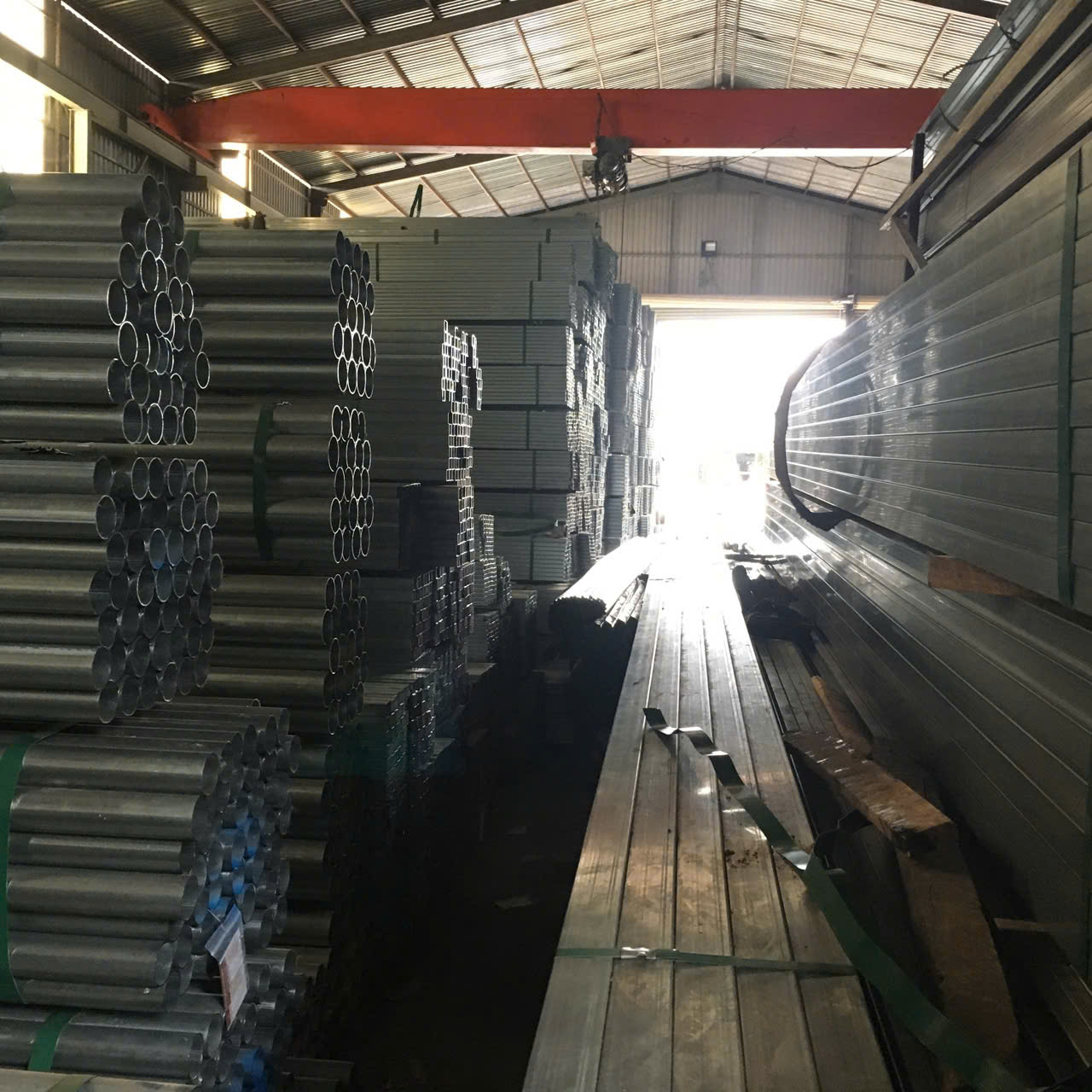 Hình ảnh kho hàng thép Kim Bình Phát - Thép Xây Dựng Kim Bình Phát - Công Ty TNHH Thép Kim Bình Phát