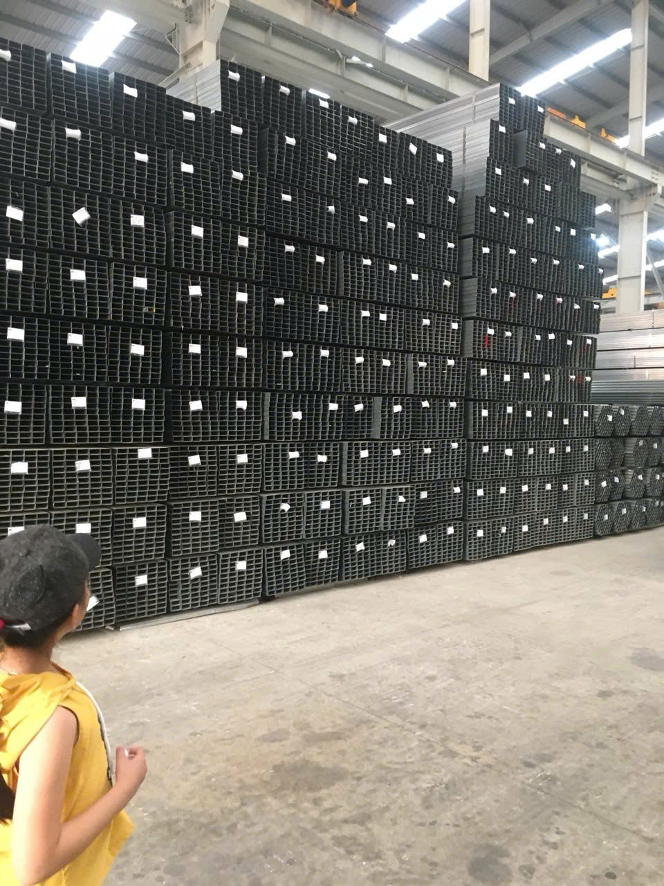 Hình ảnh kho hàng thép Kim Bình Phát - Thép Xây Dựng Kim Bình Phát - Công Ty TNHH Thép Kim Bình Phát