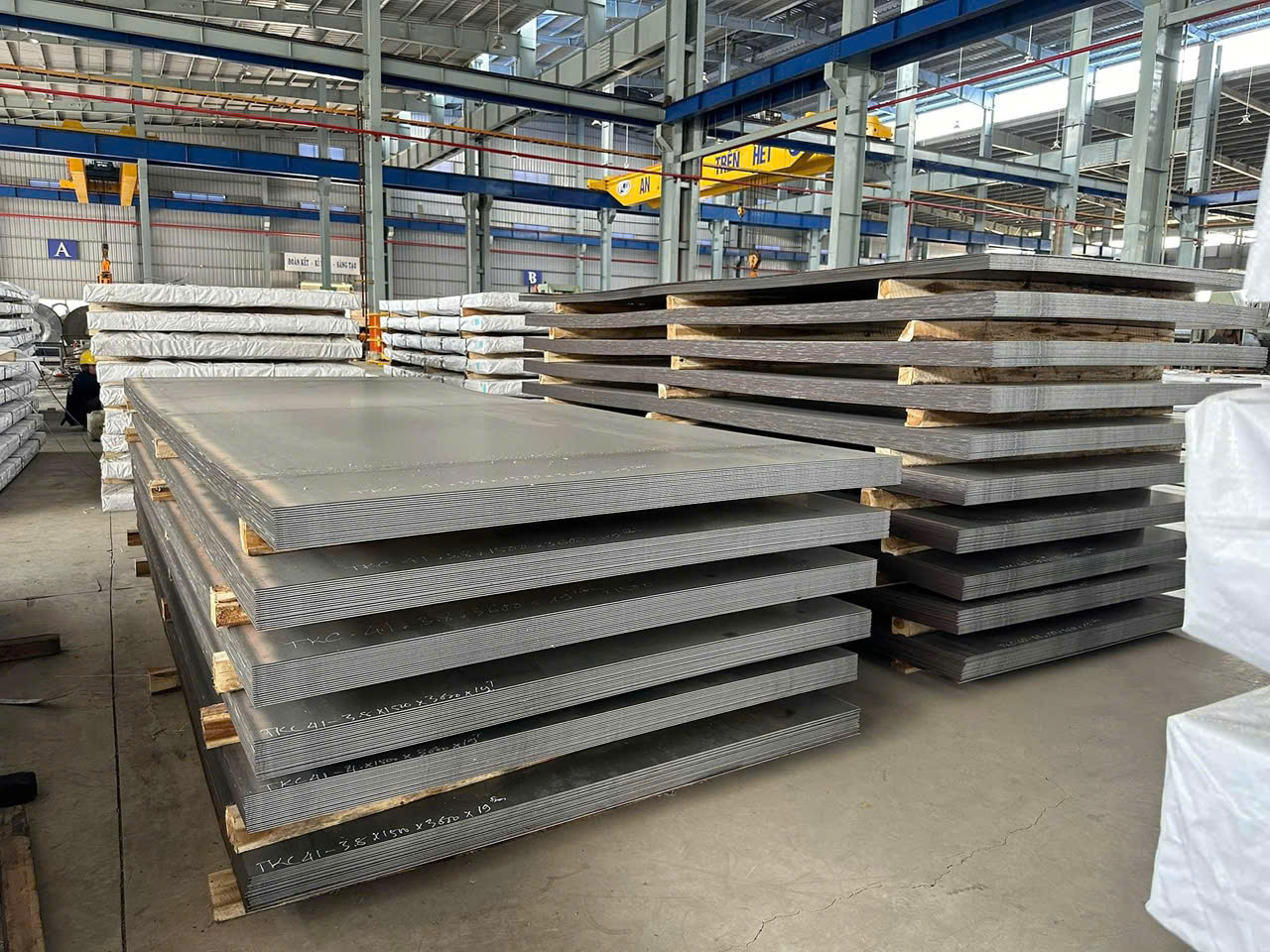 Thép tấm - Thép Xây Dựng Kim Bình Phát - Công Ty TNHH Thép Kim Bình Phát