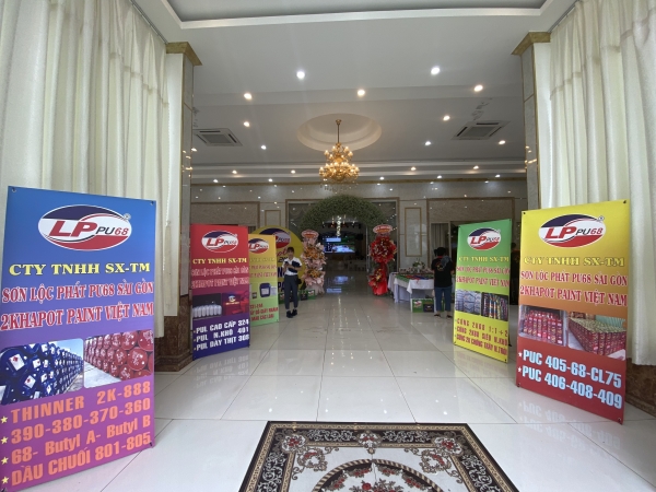 Hình ảnh công ty Sơn Lộc Phát PU68