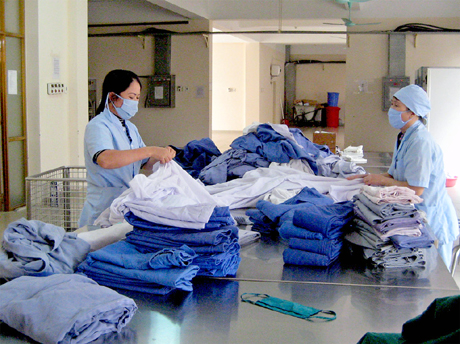 Giặt đồ vải ngành y tế - Giặt ủi Đại Quang Minh - Công Ty TNHH Dịch Vụ Giặt ủi Đại Quang Minh