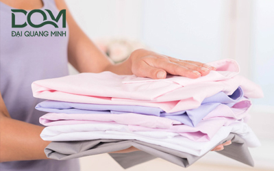 Giặt ủi quần áo