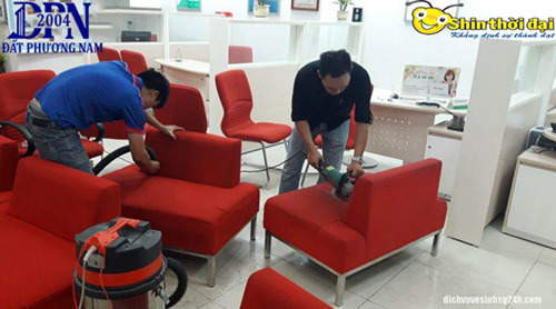 Giặt ghế - Công Ty TNHH Dịch Vụ Đất Phương Nam