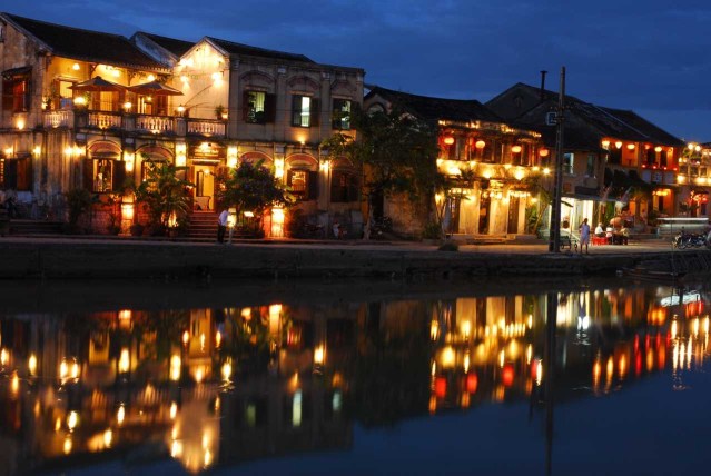 Công Ty TNHH Chân Trời Phương Đông