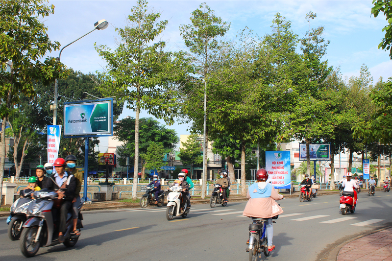 Bảng hiệu Pano quảng cáo ngoài trời