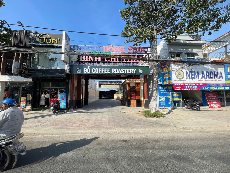 Bảng hiệu chữ có đèn