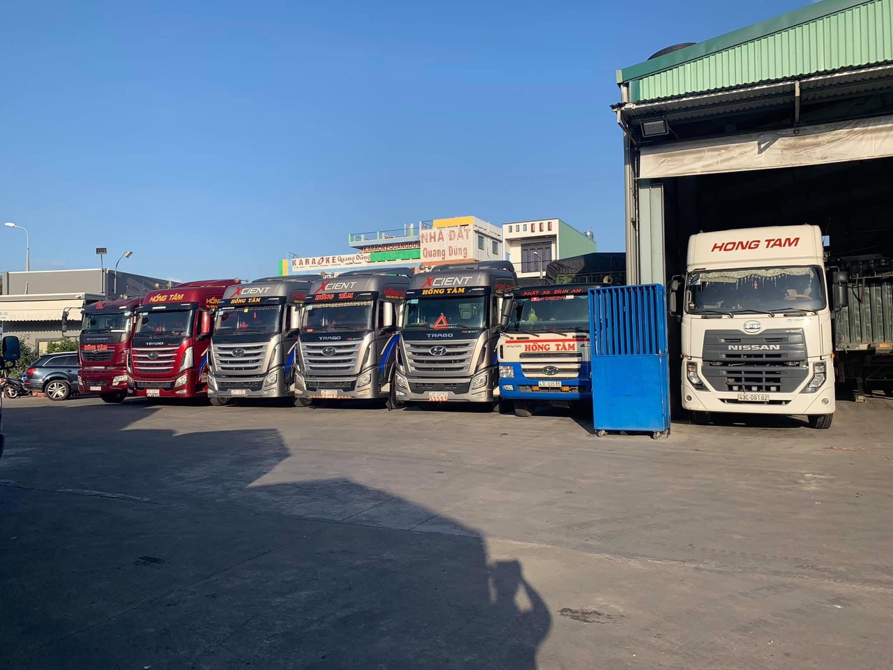  - Hồng Tâm - Công Ty TNHH Thương Mại & Dịch Vụ Vận Tải Hồng Tâm