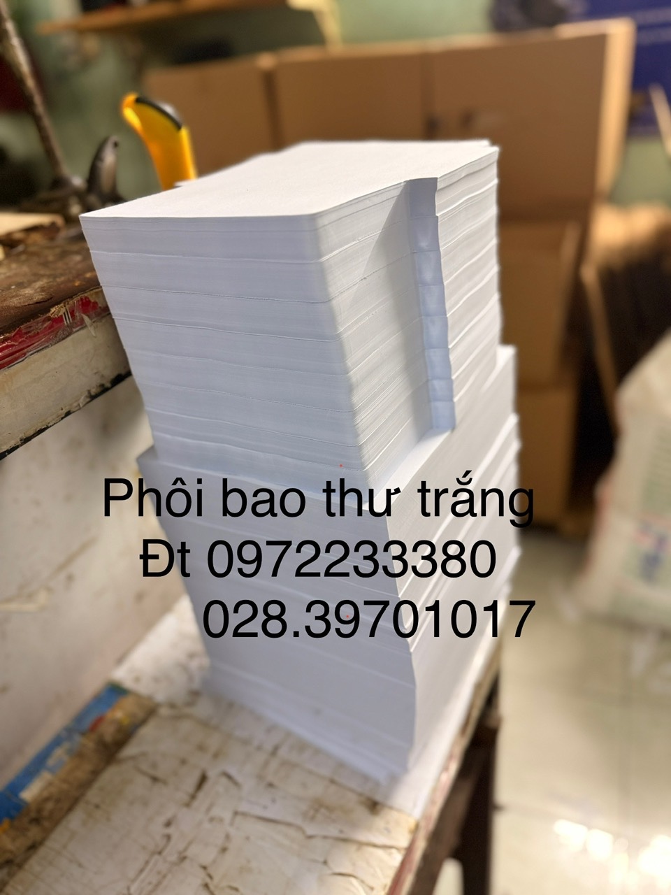 Phôi bao thư trắng