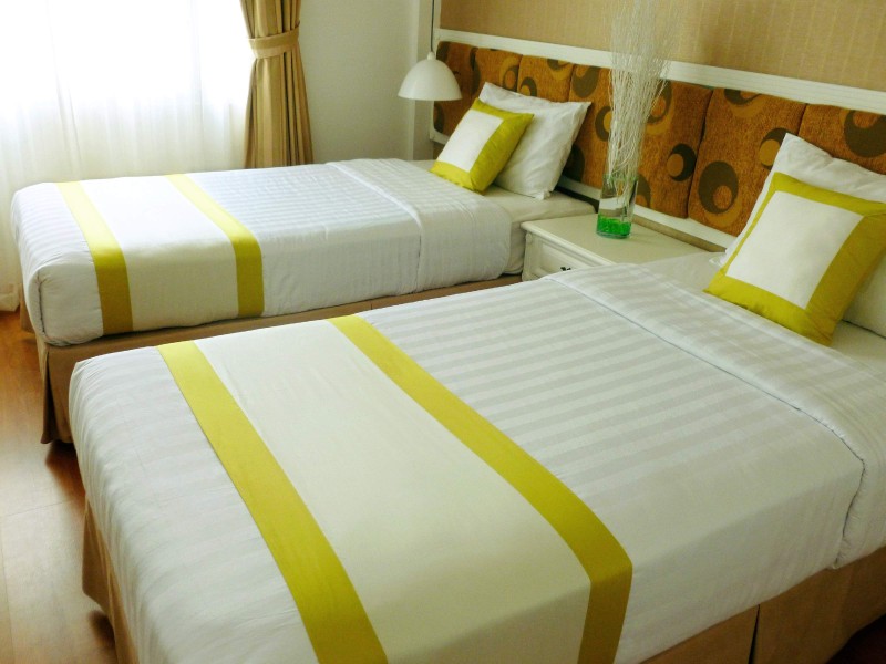 Kiến Vàng Hotel - Cty TNHH XD TMDV Hồng Phong - Khách Sạn Kiến Vàng