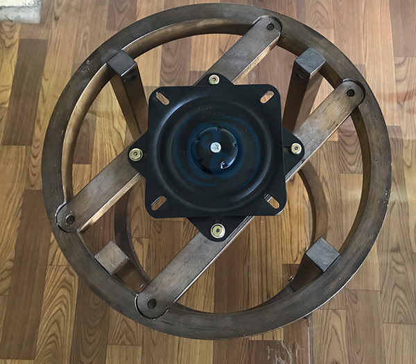 Pát ghế xoay 158x158x2.5 - Phụ Kiện Ngành Gỗ Cao Đạt - Công Ty TNHH Một Thành Viên Dịch Vụ Thương Mại Xuất Nhập Khẩu Cao Đạt
