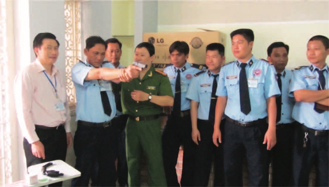 Dịch vụ bảo vệ - Bảo Vệ Hùng Minh - Công Ty TNHH Dịch Vụ Bảo Vệ Hùng Minh