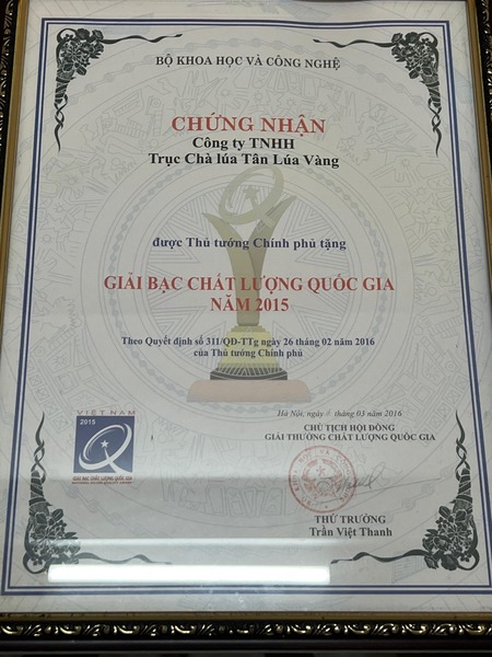 Giải bạc chất lượng quốc gia 2015 - Trục Chà Lúa Tân Lúa Vàng - Công Ty TNHH Trục Chà Lúa Tân Lúa Vàng