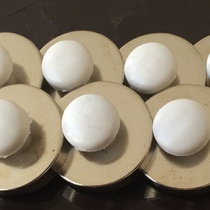 Nam chân dính bảng