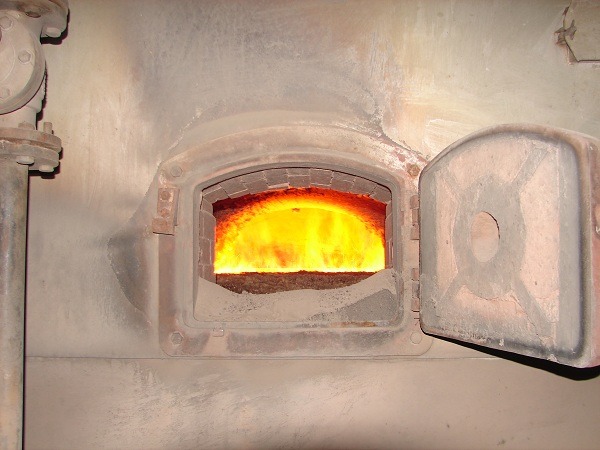 Nồi hơi đốt mùn cưa