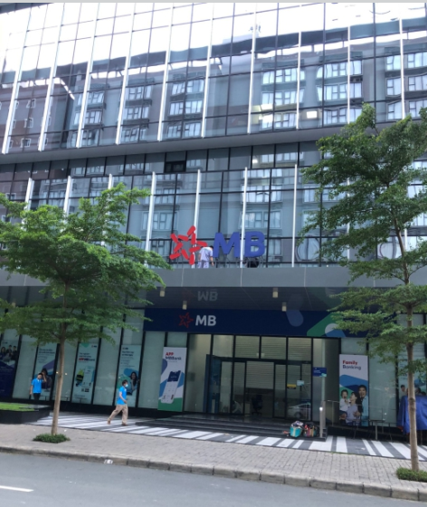 Thi công hệ thống biển hiệu MBBank - Quảng Cáo Hồng Phúc - Công Ty TNHH Dịch Vụ Sản Xuất Thương Mại Quảng Cáo Hồng Phúc
