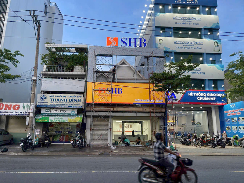 Thi công hệ thống biển hiệu SHB - Quảng Cáo Hồng Phúc - Công Ty TNHH Dịch Vụ Sản Xuất Thương Mại Quảng Cáo Hồng Phúc
