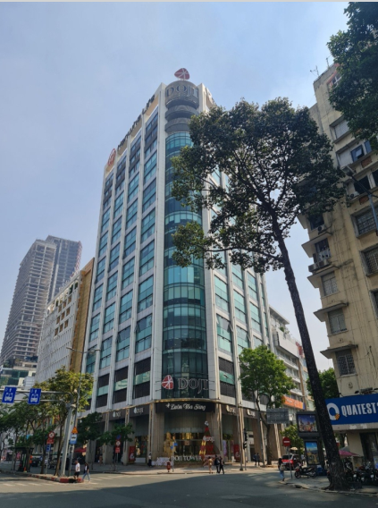 Thi công trang trí chiếu sáng tòa nhà - Quảng Cáo Hồng Phúc - Công Ty TNHH Dịch Vụ Sản Xuất Thương Mại Quảng Cáo Hồng Phúc
