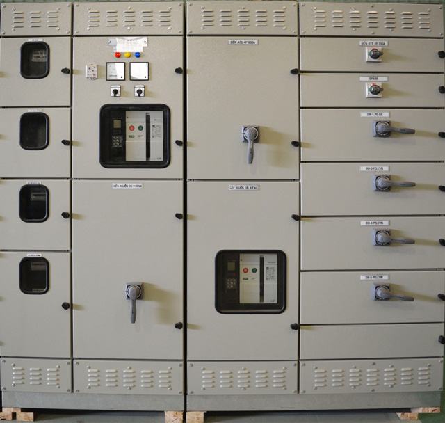 Tủ điện chuyển mạch ATS - Tủ Bảng Điện Sáng Tạo Công Nghiệp - Công Ty Cổ Phần Sáng Tạo Công Nghiệp