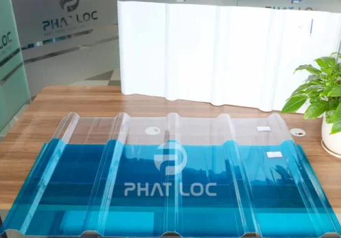 Tấm lợp lấy sáng polycarbonate Newlight