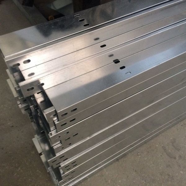 Thang máng cáp inox - Gia Công Inox Hòa Phát - Công Ty TNHH Xuất Nhập Khẩu Và Thương Mại Hòa Phát