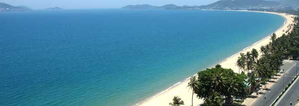 Nha Trang Beach - Focus Travel - Công Ty TNHH Thương Mại & Du Lịch Trọng Điểm (Focus Travel)