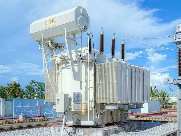 Máy biến áp 220kV