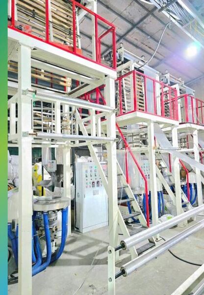 Máy thổi màng nhựa PE, HD - Bao Bì PP Dệt Hiếu Linh - Công Ty TNHH Thương Mại Và Dịch Vụ Hiếu Linh